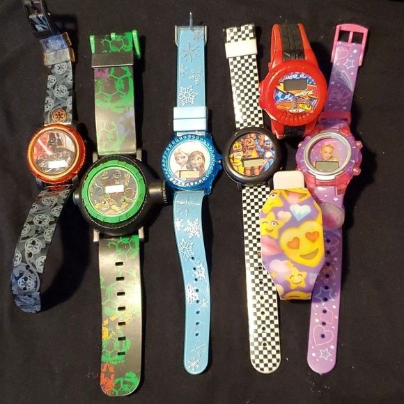 26‎ Different Kids Children's Character Watches Huge Lot Wristwatches NO OFFERS - Picture 4 of 5